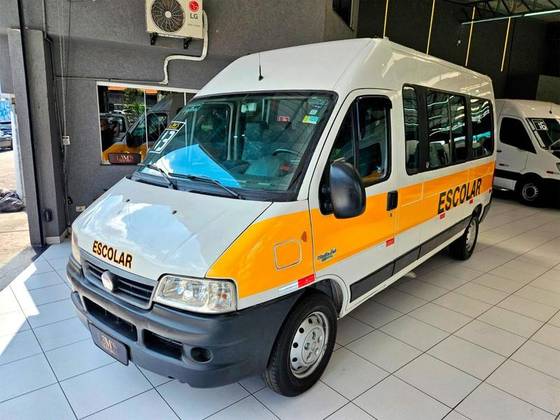 FIAT DUCATO 2.3 MINIBUS TETO BAIXO 8V TURBO DIESEL 3P MANUAL